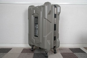 旅行カバン